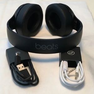 beats solo pro